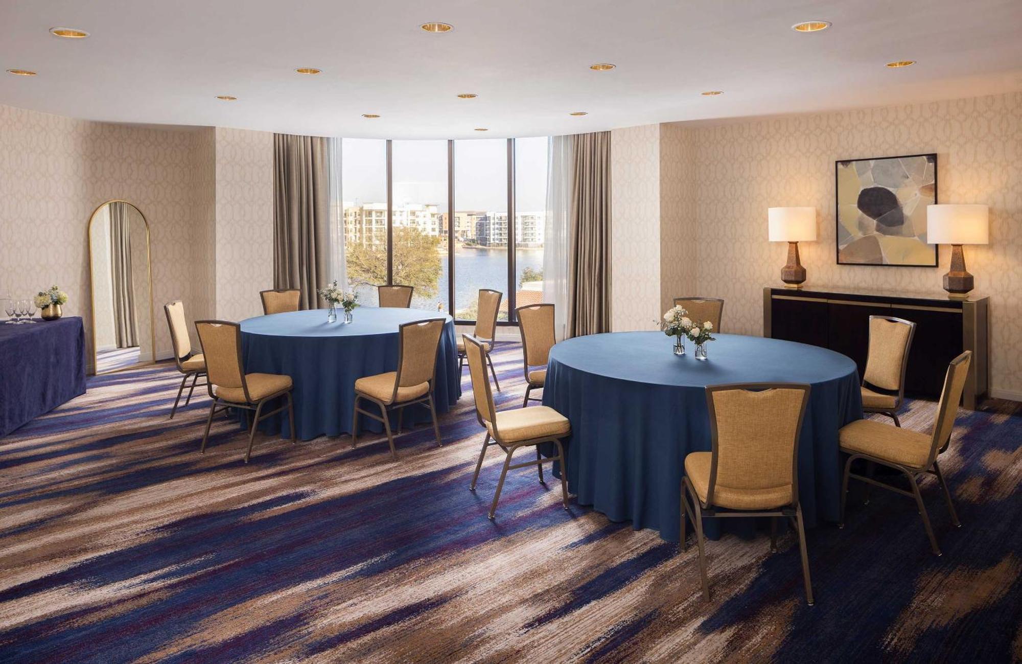 Omni Las Colinas Hotel Ървинг Екстериор снимка